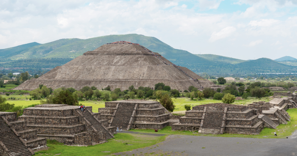 Enchanting Mexico Tour Package